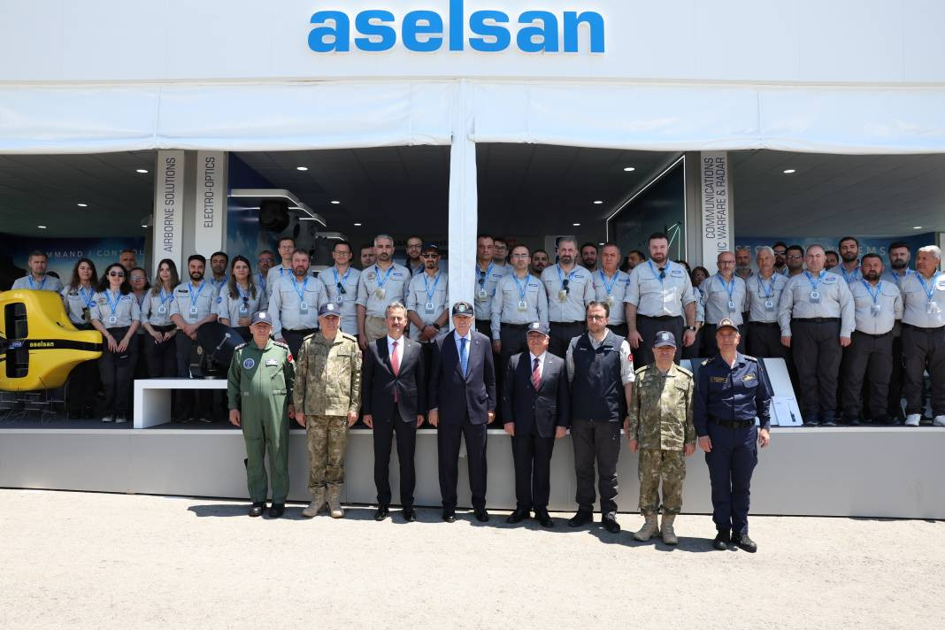 Erdoğan Savunma Sanayii Fuarı'nı gezdi - Resim: 24